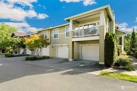 7709 Fairway Ave SE #101 Snoqualmie, WA 98065