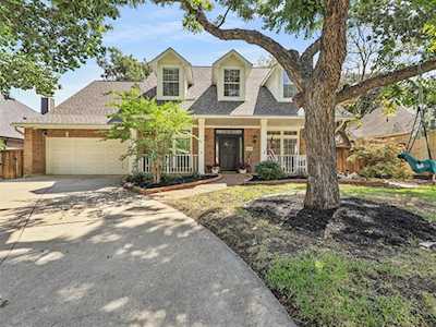 2704 View Meadows Grapevine, TX 76051