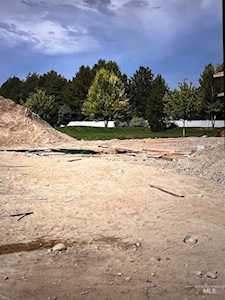 6559 N Big Cedar Way Meridian, ID 83646