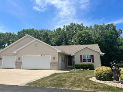 1062 Province Terrace Menasha, City of Menasha, WI 54952
