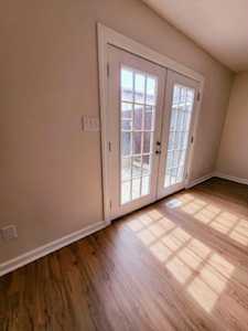2299 Woodbrook Circle Columbus, OH 43223