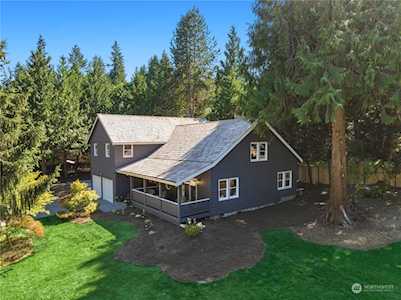 16523 NE 44th Way Redmond, WA 98052