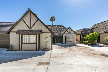 3982 Avebury Place Las Vegas, NV 89121