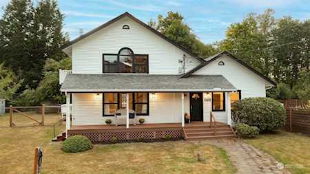 8721 384th Ave SE Snoqualmie, WA 98065