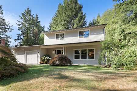 5329 Pineridge Dr NE Bremerton, WA 98311