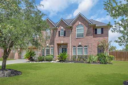 17518 Sunset Arbor Dr Tomball, TX 77377
