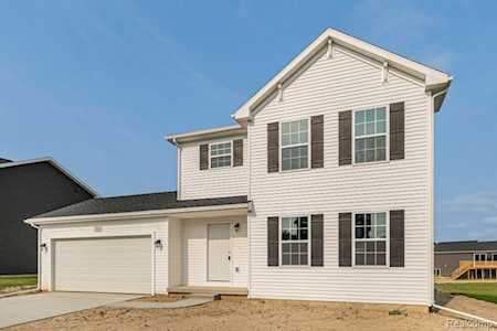 3088 Ivy Wood Circle Howell Twp, MI 48855