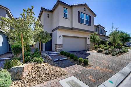 8463 Vacarez Dr Las Vegas, NV 89149