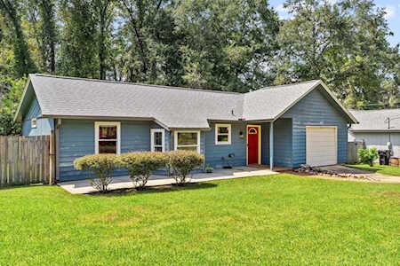 3252 W Baldwin Drive Tallahassee, FL 32309
