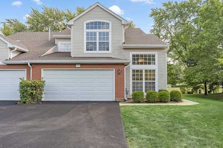 748 Old Checker Rd Buffalo Grove, IL 60089