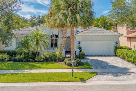239 Sedona Way Palm Beach Gardens, FL 33418