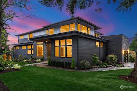 12243 SE 25th St Bellevue, WA 98005