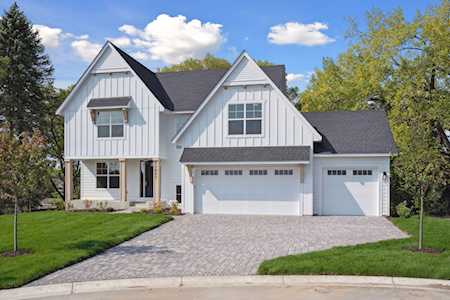 15845 44th Avenue N Plymouth, MN 55446