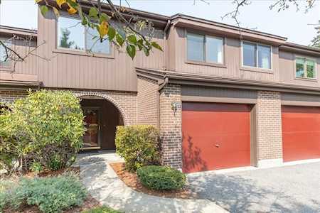 27 Country Club Rd #27 Peabody, MA 01960