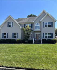 805 Sparks Trace Chesapeake, VA 23322