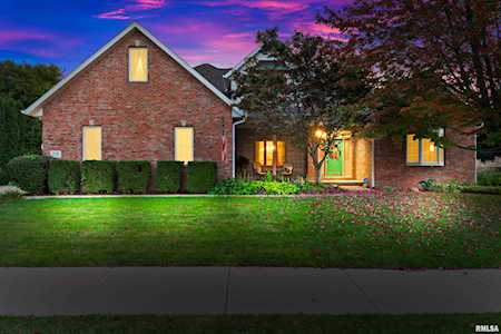 5210 W Fieldstone Dr Peoria, IL 61615