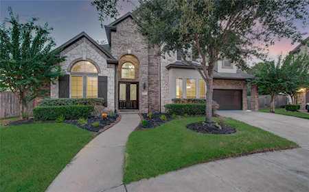 6510 Avon Rock Ct Sugar Land, TX 77479