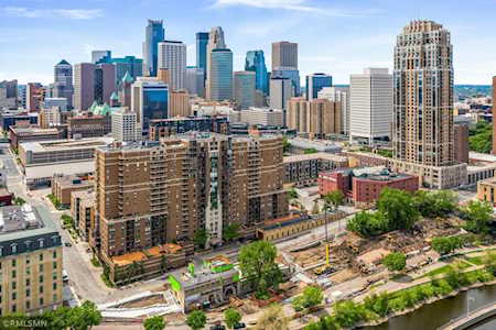 401 1st Street S #921 Minneapolis, MN 55401