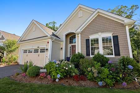 50 Primrose Cir #50 Hopkinton, MA 01748