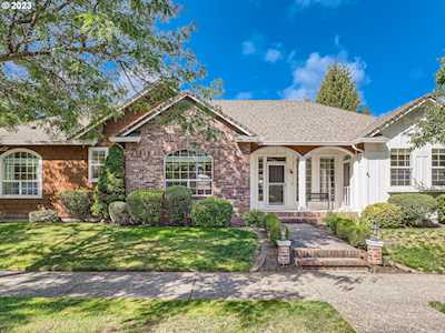 18012 NE 27th ST Vancouver, WA 98684