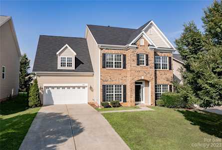 3219 Shadowy Retreat Dr Matthews, NC 28104