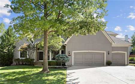 12713 Outlook St Overland Park, KS 66209