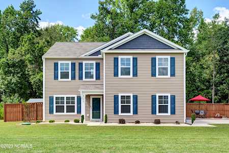 390 High Ridge Ct Sneads Ferry, NC 28460