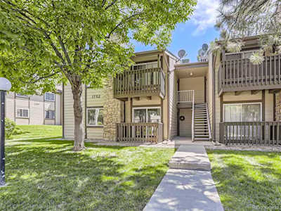 1752 S Pitkin Circle #A Aurora, CO 80017