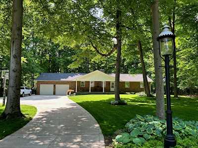 2633 Tally Ho Lane Blacklick, OH 43004
