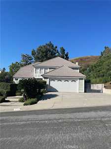 1070 S Road Runner Rd Anaheim Hills, CA 92807