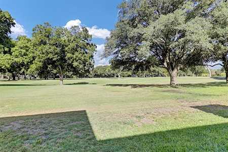 83 One Main Place Benbrook, TX 76126