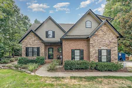 1915 Lynmore Dr Sherrills Ford, NC 28673