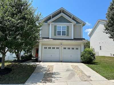 1805 Crabapple Tree Ln Charlotte, NC 28214