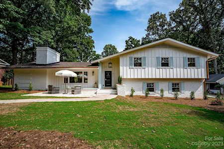 411 Wingrave Dr Charlotte, NC 28270