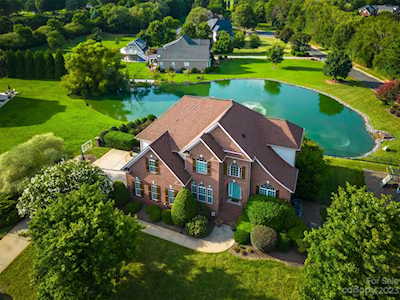 1005 Cherrybrook Ln Wesley Chapel, NC 28110