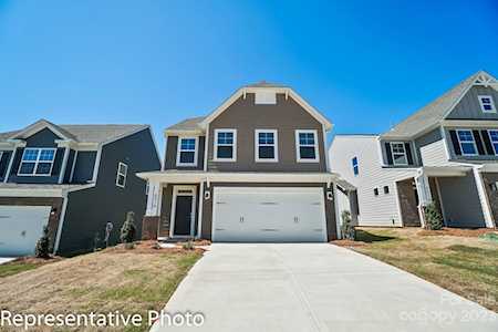 4020 Red Gate Ave Harrisburg, NC 28075