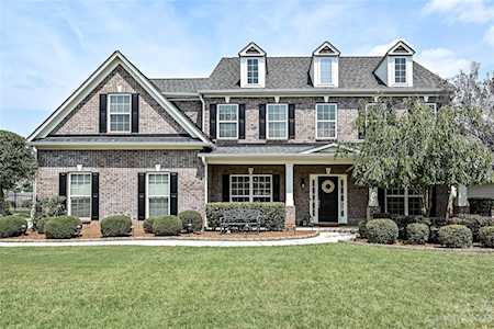 5304 Radcliffe Dr Waxhaw, NC 28173