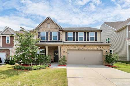 16007 Harbor Hill Dr Charlotte, NC 28273