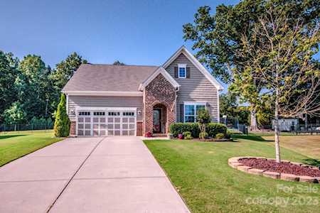 119 Holly Oak Way Mooresville, NC 28115