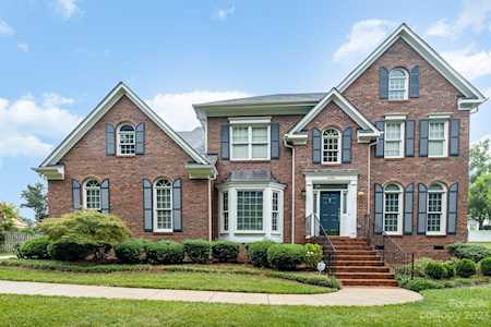 4300 Stourton Ln Charlotte, NC 28226
