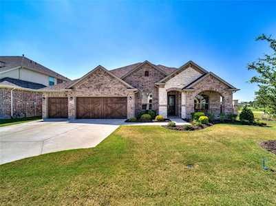 708 Winter Creek Drive McKinney, TX 75071