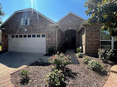 9116 Starwood Lane Denton, TX 76207