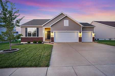 808 Railway Circle Wentzville, MO 63385