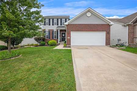 537 Wilmer Hollow Ln Wentzville, MO 63385