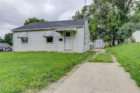 1025 Lindenwood Ave St Charles, MO 63301