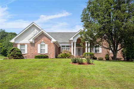 1149 S Charlemagne Dr Lake St Louis, MO 63367