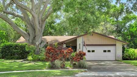 7448 133rd St Seminole, FL 33776
