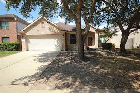 16726 Canyon Whisper Dr Cypress, TX 77429