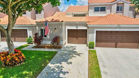 10455 Lake Vista Circle Boca Raton, FL 33498