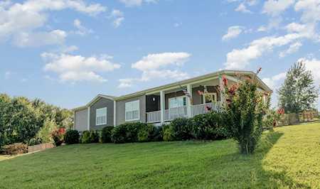 6175 Crawford Store Rd Springfield, TN 37172